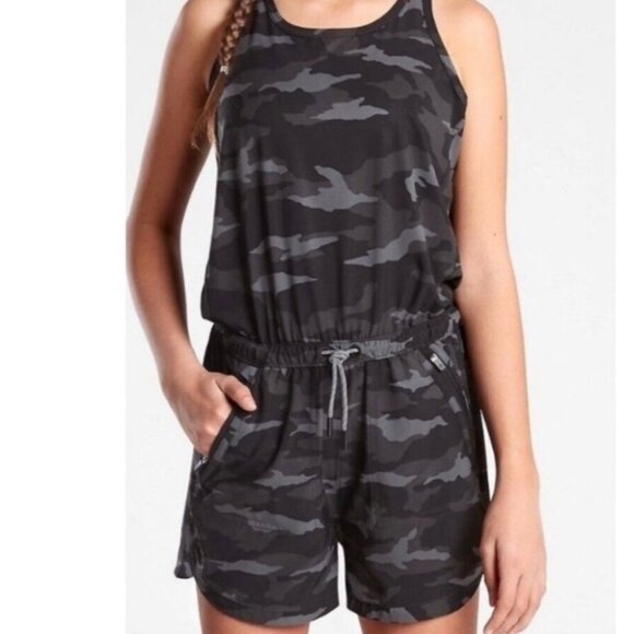 Athleta Girl Camo Romper Jumpsuit Drawstring Pockets Kids Size 7 - Picture 1 of 11